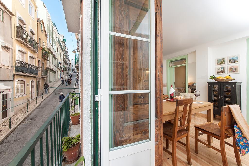 Apartments In Historical Lisbon Exterior photo